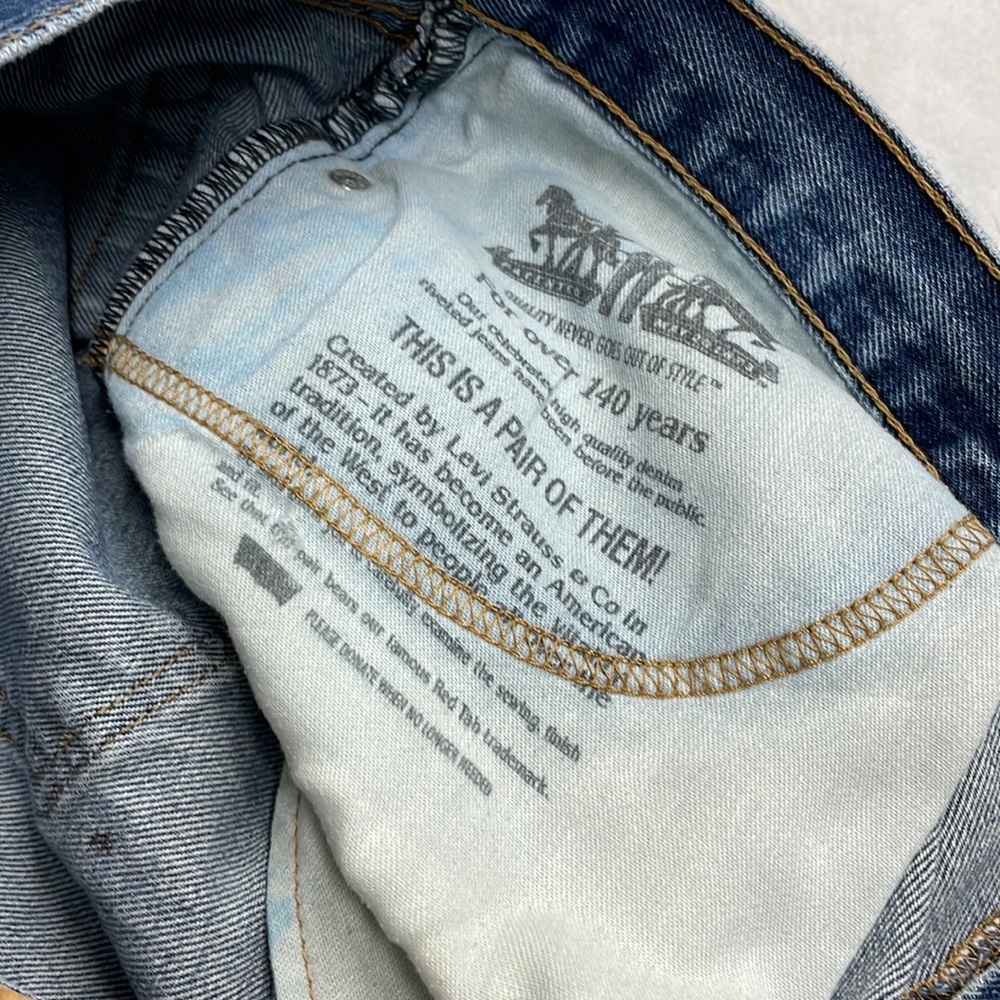 Levi’s 505 vintage jeans men sz 42x30 - Picture 8 of 8